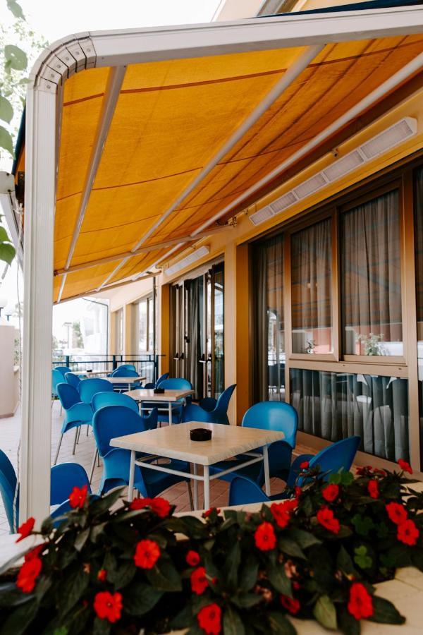 Hotel Edward Bellaria – Igea Marina Kültér fotó