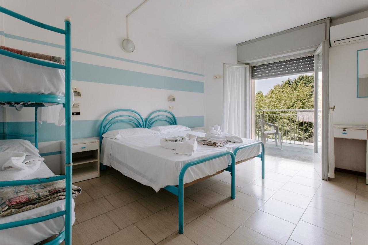 Hotel Edward Bellaria – Igea Marina Kültér fotó