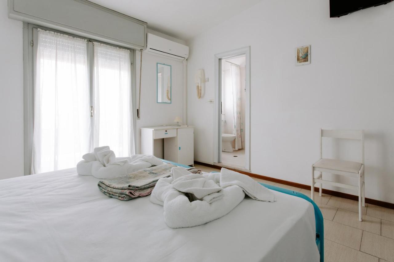Hotel Edward Bellaria – Igea Marina Kültér fotó