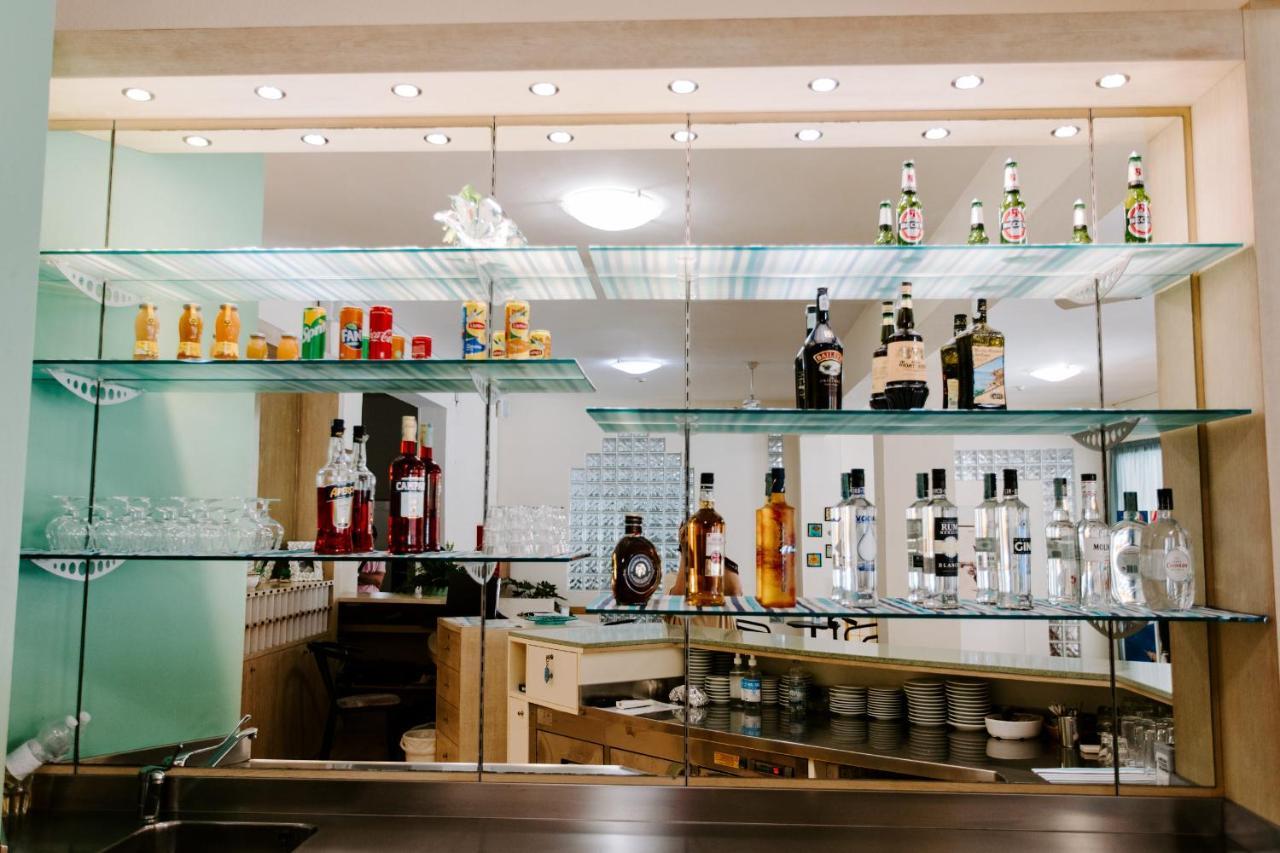 Hotel Edward Bellaria – Igea Marina Kültér fotó