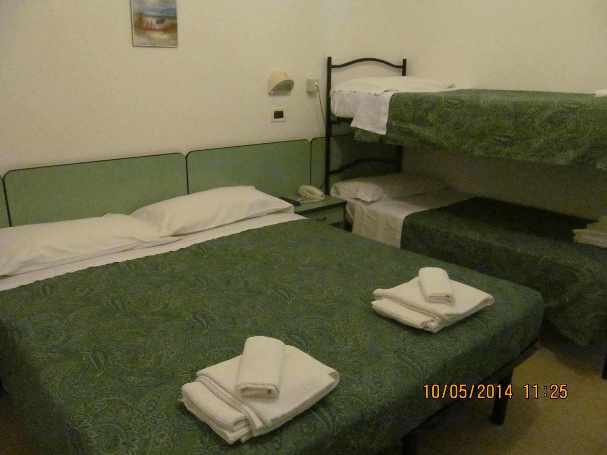 Hotel Edward Bellaria – Igea Marina Kültér fotó