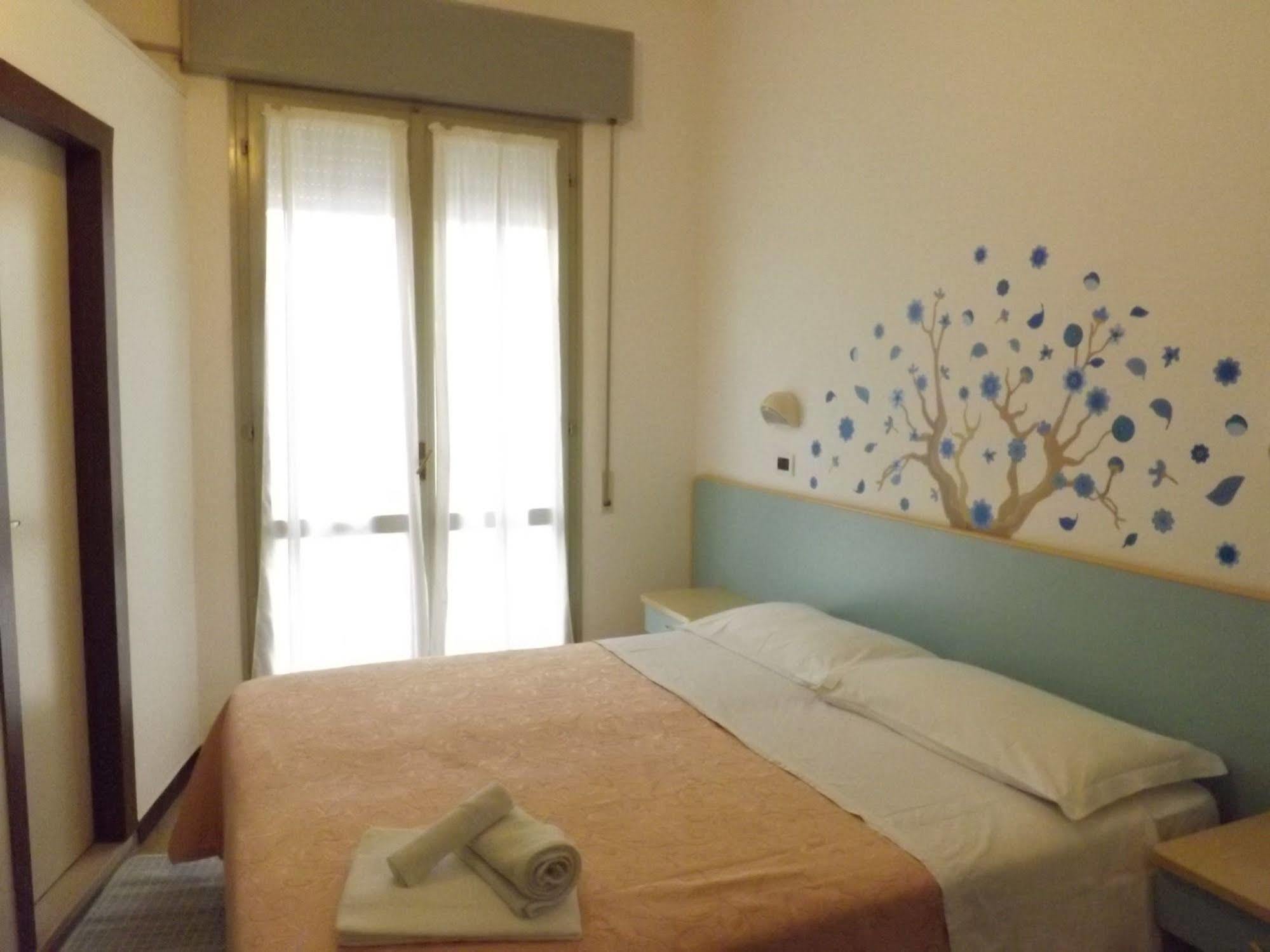 Hotel Edward Bellaria – Igea Marina Kültér fotó